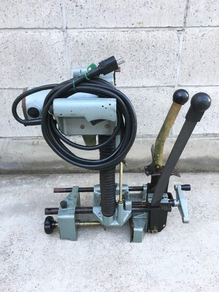 Photo8: HITACHI Chain Mortiser Woodworking tools AC100V BC21 #3 (8)