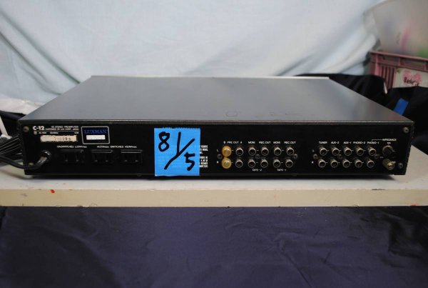 Photo7: LUXMAN DC preamplifier C-12 (7)