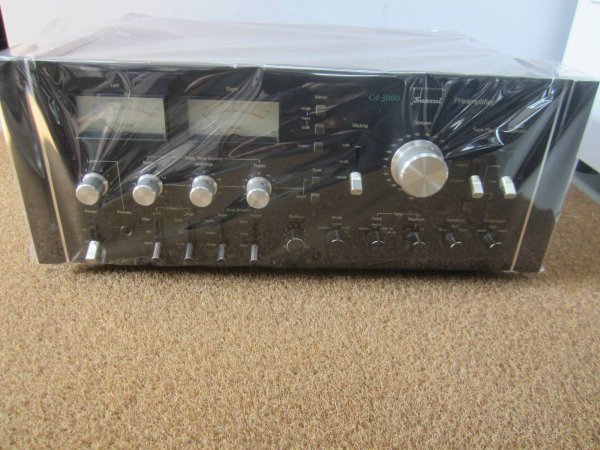 Photo1: SANSUI CA-3000 control amplifier (1)