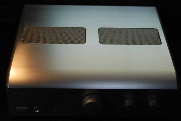 Photo2: Victor AX-V1-N Integrated Amplifier (2)