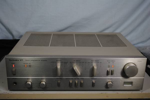 Photo1: Technics SU-V7 Integrated Amplifier (1)