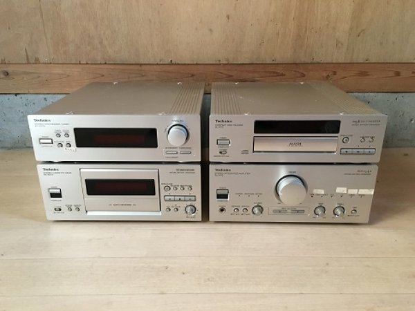Photo1: Technics Stereo tuner SL-GT70 Stereo amplifier SU-A 70 CD player SL-P70 Cassette deck RS-BX 70  Power cable × 4 Connection cable × 4 (one with red and white two colors) (1)