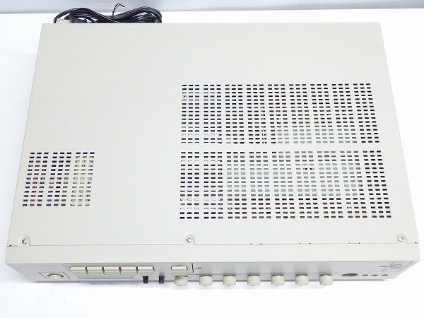 Photo4: Panasonic WA-H120 high power amplifier (4)