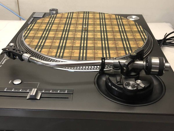 Photo8: DJ Turntable Technics SL-1200MK5 #3 (8)