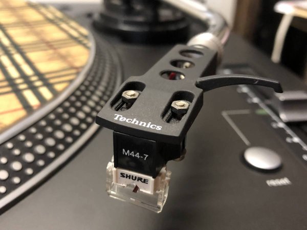 Photo7: DJ Turntable Technics SL-1200MK5 #3 (7)