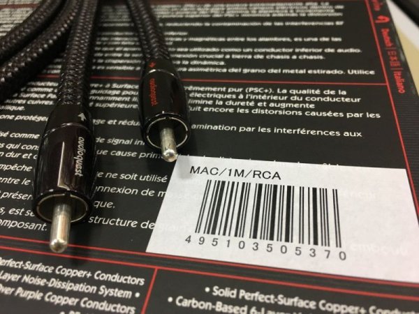 Photo2: Audio Quest MAC / 1 M / RCA Mackenzie (2)