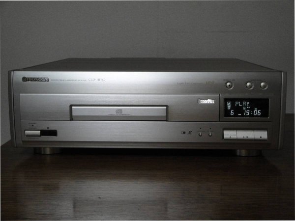 Photo1: Pioneer LD/CD Player CLD-HF9G  (1)