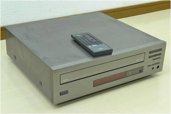 Photo1: YAMAHA SLV-500 CD / LD Player (1)