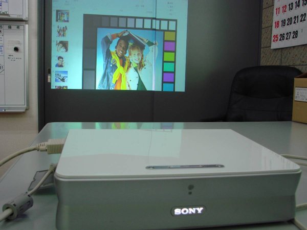 Photo2: SONY Data Projector VPL-CS5 (2)