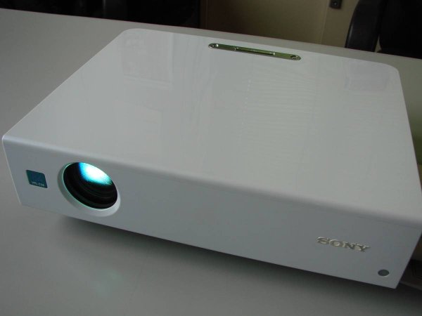 Photo1: SONY Data Projector VPL-CS5 (1)
