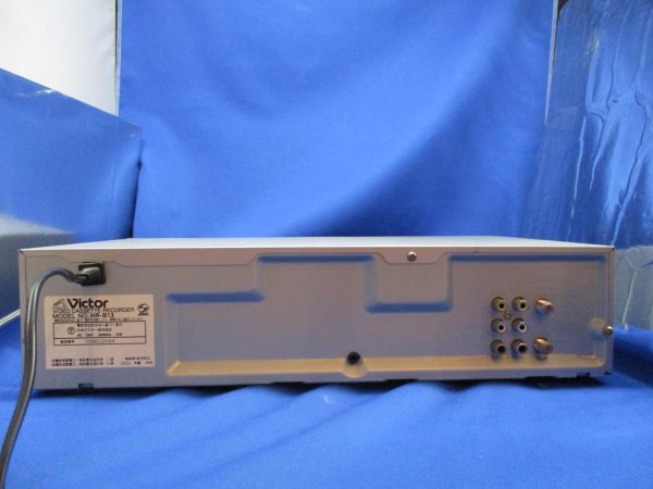 Photo2: Victor VIDEO DECK VCR HR-B13　 (2)