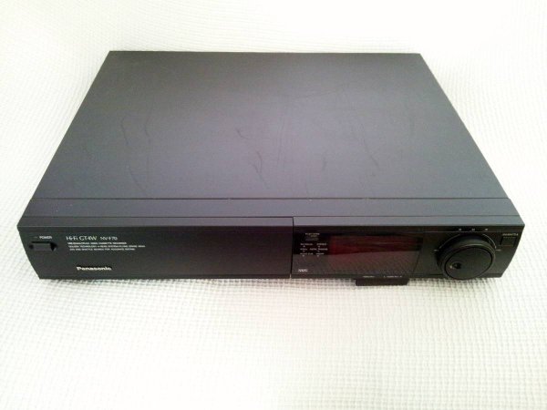 Photo3: Panasonic VIDEO DECK VCR NV-F70 VHS (3)