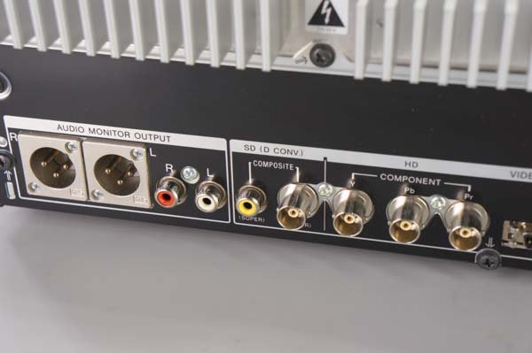 Photo7: SONY VIDEO DECK VCR J-H1 COMPACT PLAYER (7)