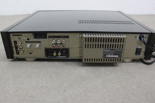 Photo3: SONY VCR ED Beta EDV7000 (3)