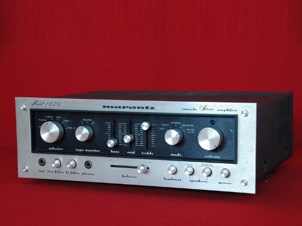 Photo1: marantz Integrated Amplifier model 1070 (1)