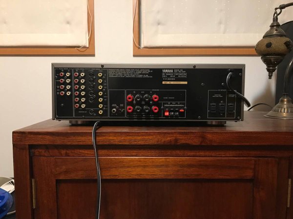 Photo2: YAMAHA AV Amplifier AVX 780 DSP (2)