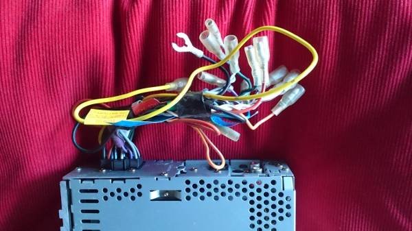 Photo2: JVC KD-M515 MD Player (2)