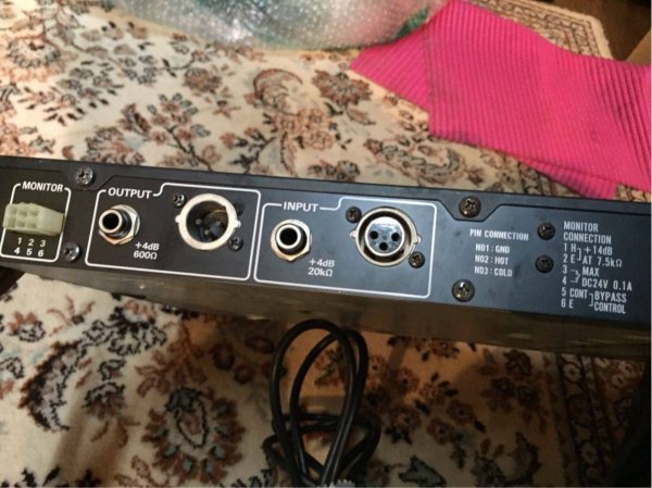 Photo3: RAMSA WZ-9311 graphic equalizer (3)