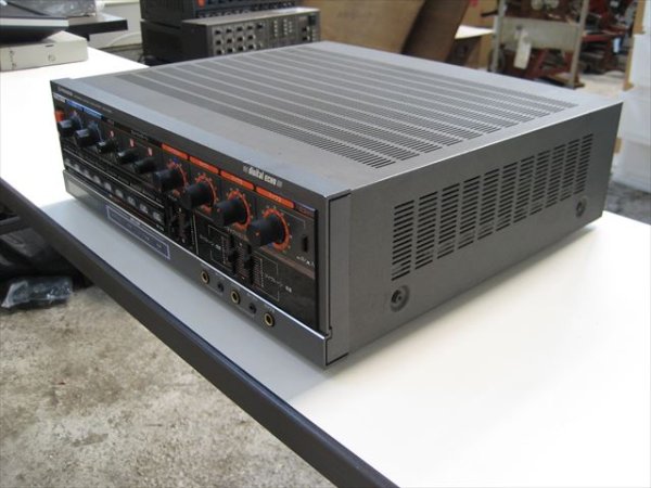 Photo2: PIONEER SA-V20II STEREO MIXING AMPLIFER (2)