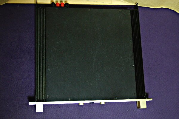 Photo2: CLASSIC PRO CP600 Power Amplifier (2)