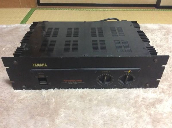 Photo1: Yamaha amplifier professional series P2100 (1)