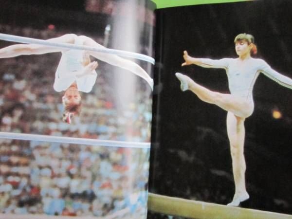 Photo3: LEGENDARY GOLD MEDALIST NADIA COMANECI PHOTO BOOK 1978 (3)