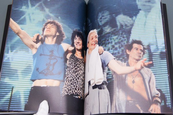Photo2: The Rolling Stones Photos book - LIVE ALBUM 1990-2006 PHOTOGRAPHS (2)