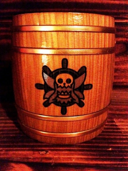 Photo1: ONE PIECE KIDARU (wooden butt) Beer Mug Golden Lion Pirates Ver. 380ml (1)
