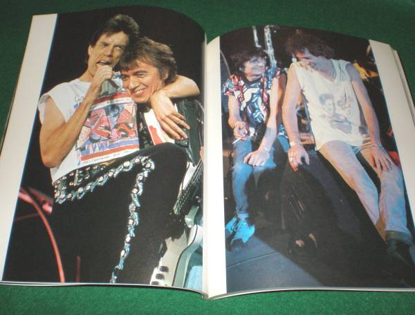 Rolling Stones Official Photos Books - IMAGES OF THE WORLD TOUR 1989-1990